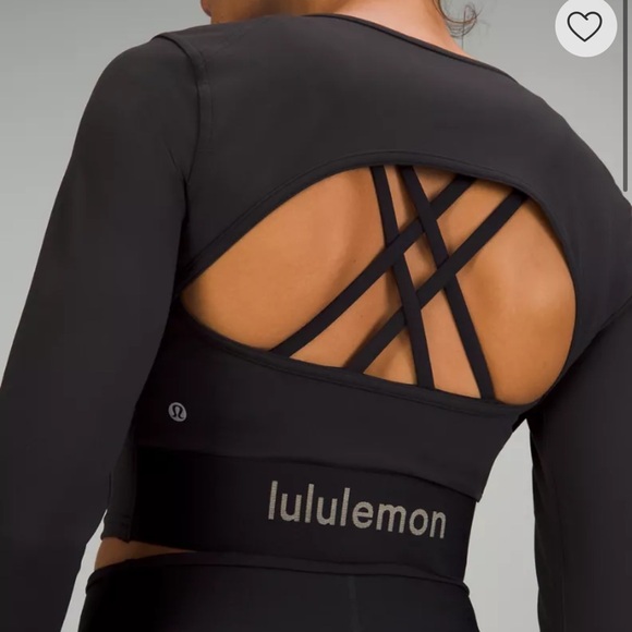 lululemon athletica Tops - Lululemon keyhole crop top